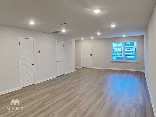 Photo - 15 Cardinal Ct