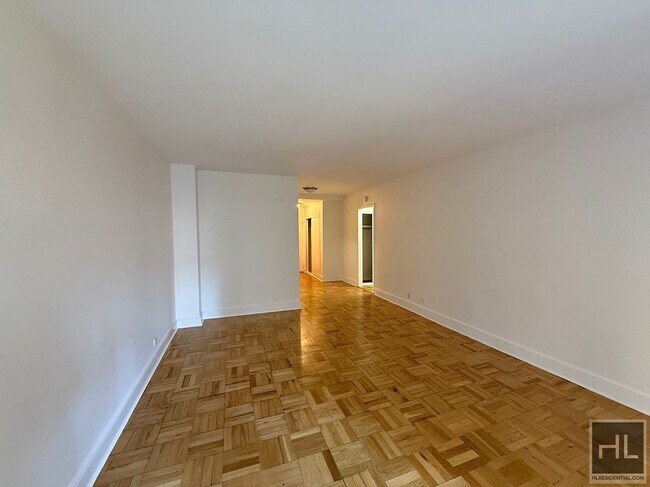 Photo - EAST 55 STREET Unit 9A