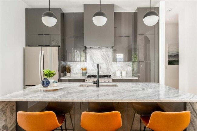 Photo - 1007 Manigault St SE