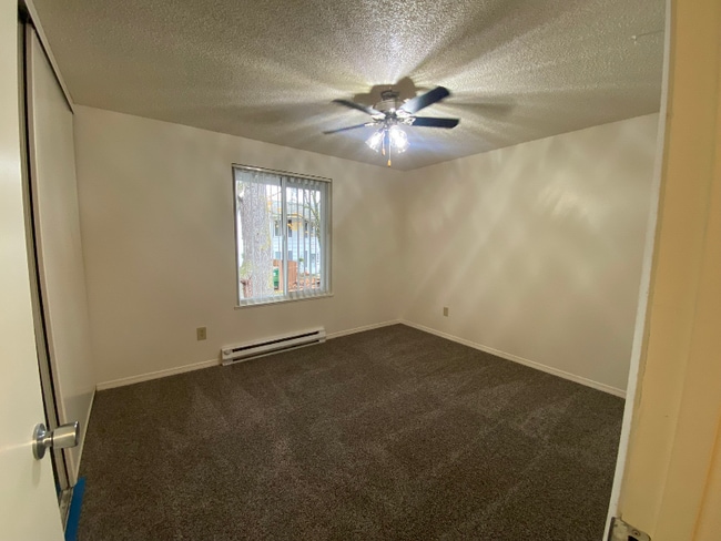 Photo - 1700 Blankenship Rd Unit 1700 Blankenship Road