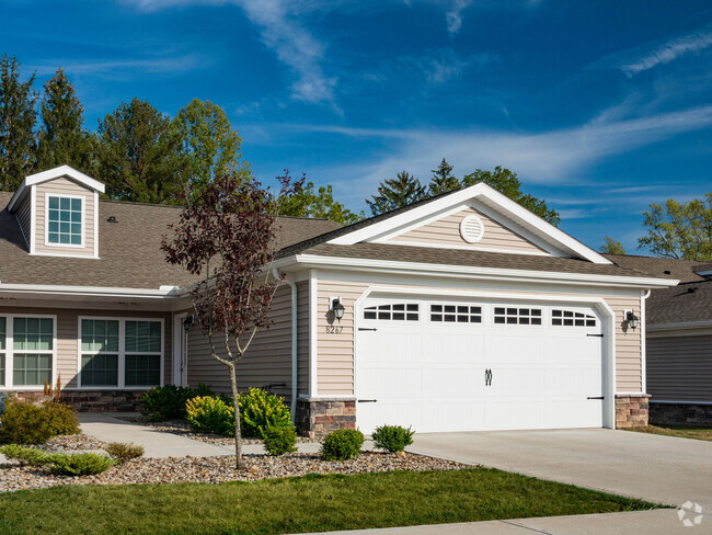 Apartments with Two-Car Attached Garages - Redwood North Canton Rental