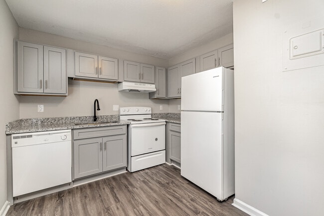 Photo - Nu Salisbury South