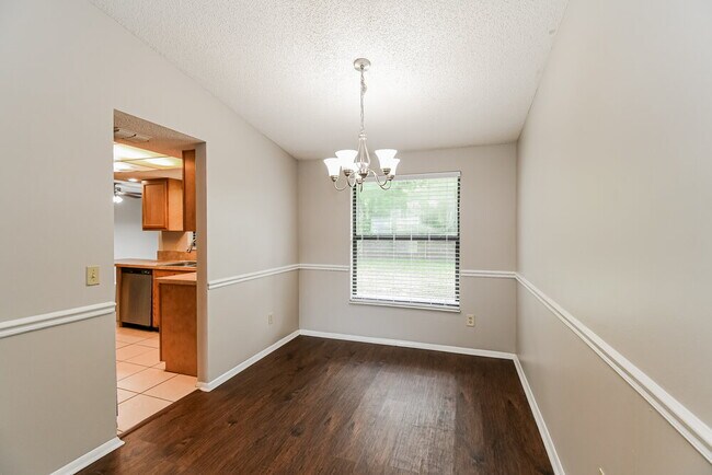 Photo - 2921 Andy Ct