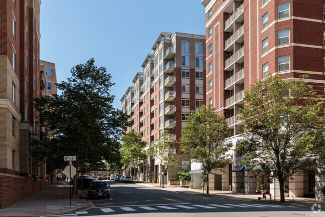 Photo - The Hawthorn Condominium