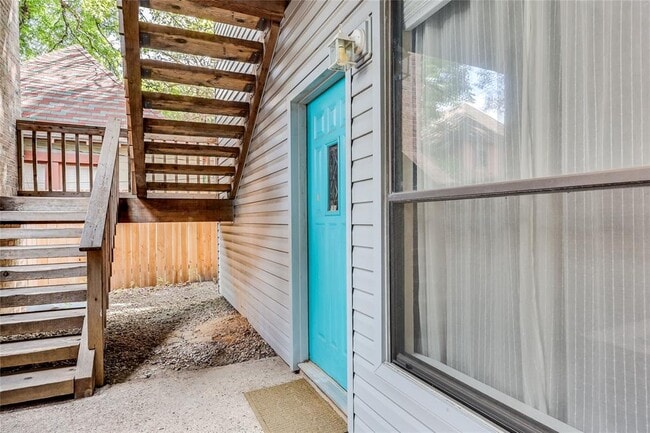 Photo - 3011 Fruth St Unit 101