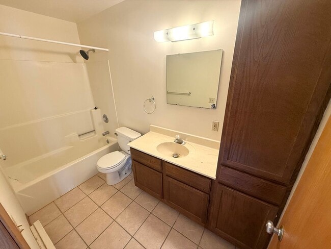 Photo - Cozy 1 Bedroom, 1 Bathroom Walking Distance to Saint Mary's! Unit A221-5