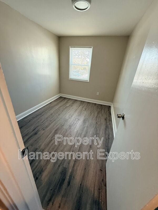 Photo - 1841 N Dinwiddie St