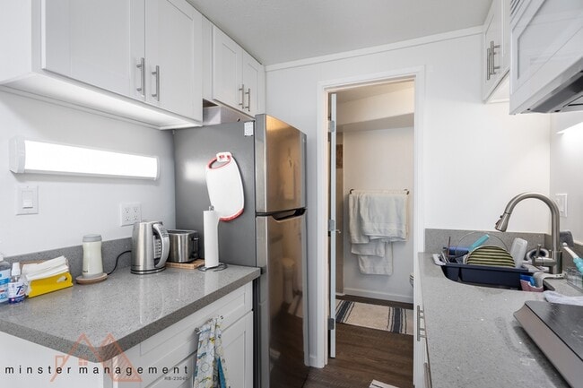 Photo - 440 Lewers St Unit 903A