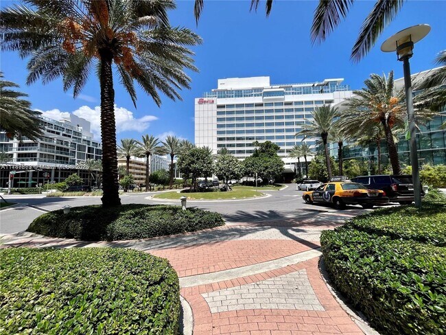 Photo - 2899 Collins Ave Condo Unit 404