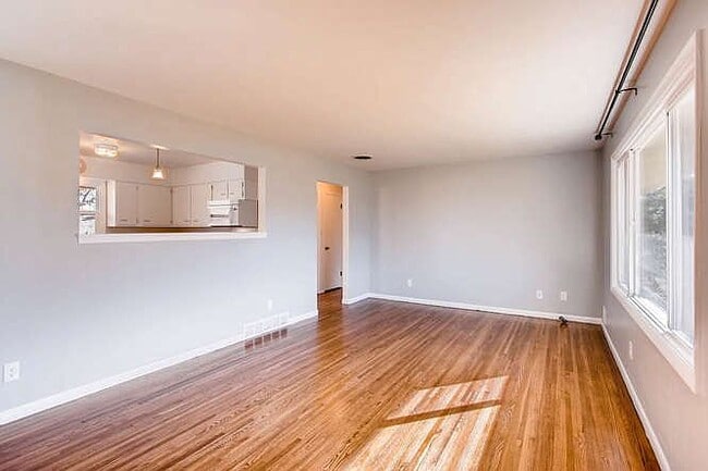 Photo - 1000 Ponderosa Dr