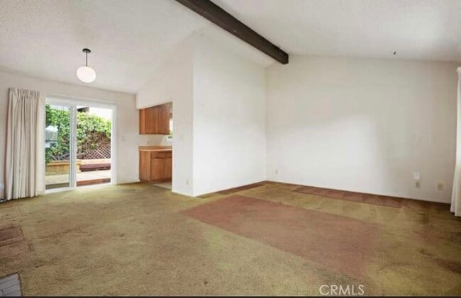 Photo - 325 Palisades Dr