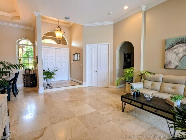 Photo - 10640 Oak Meadow Ln