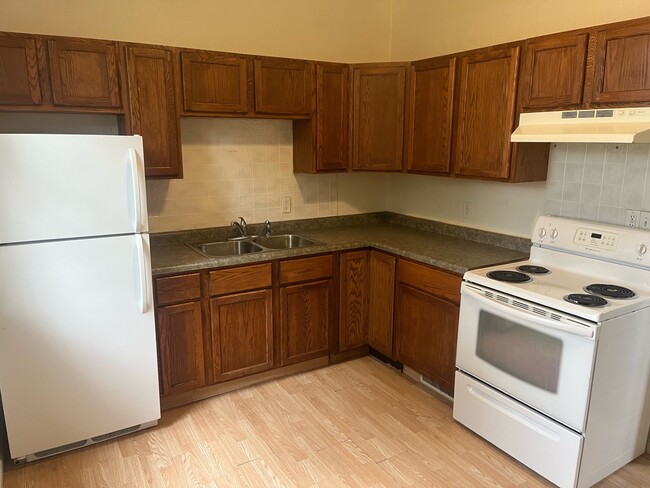 Building Photo - 718 Saint Andrew St Rental
