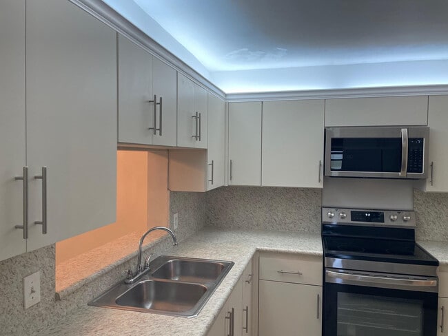 Photo - 1780 Hammock Blvd Unit 1780