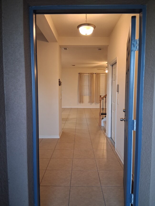 Photo - 2527 Tanner Ter