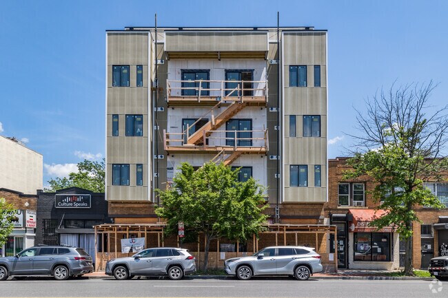 Exterior delantero - 4907 Georgia Ave NW