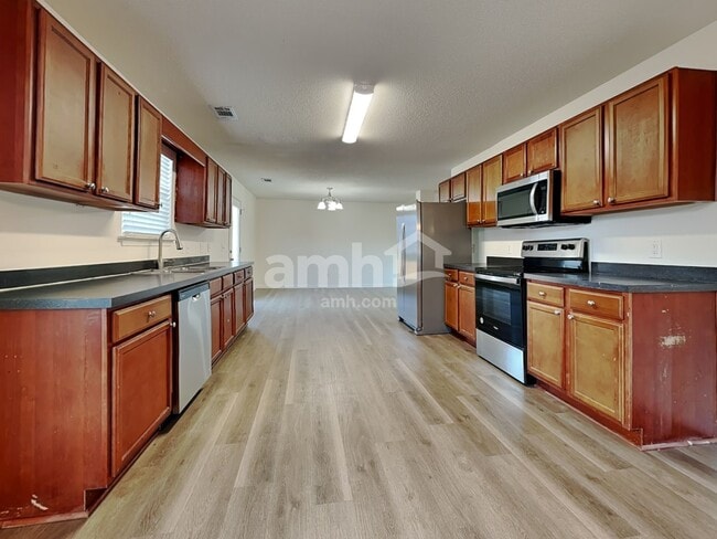 Photo - 506 Diamond Cut