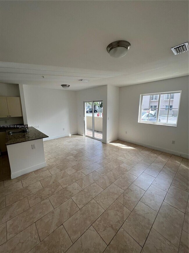 Photo - 211 W 79th Pl Unit 302