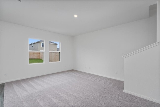 Photo - 109 Blackbear Dr