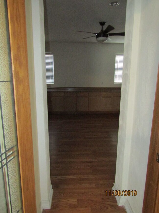 Photo - Weeping Cedar Trail