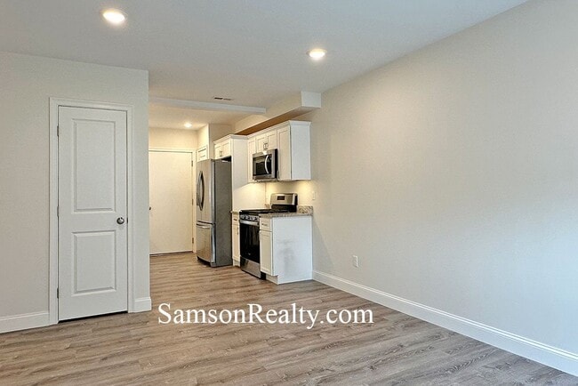 Photo - 219 Waterman St Unit 104