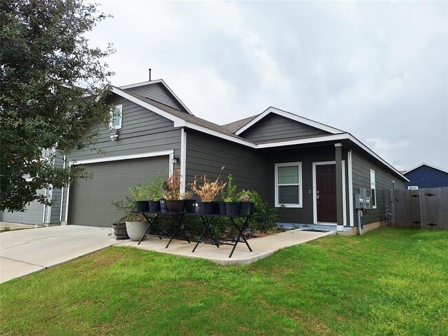 Photo - 14309 Sandrock Bnd