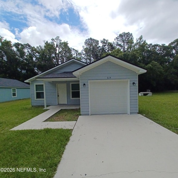 Photo - 614 Hannah St