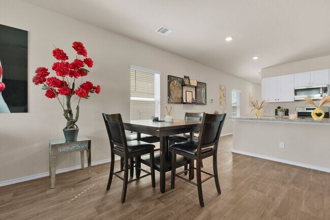 Photo - Spacious 4-Bedroom Beauty in Riverstone at Westpointe –  with Community Perks!