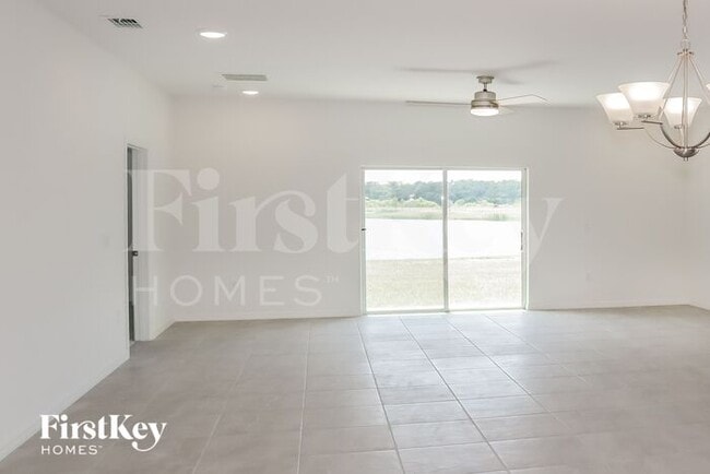 Photo - 3208 John Young Pkwy