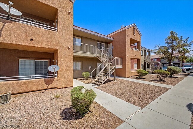 4730 E Craig Rd Unit 2096