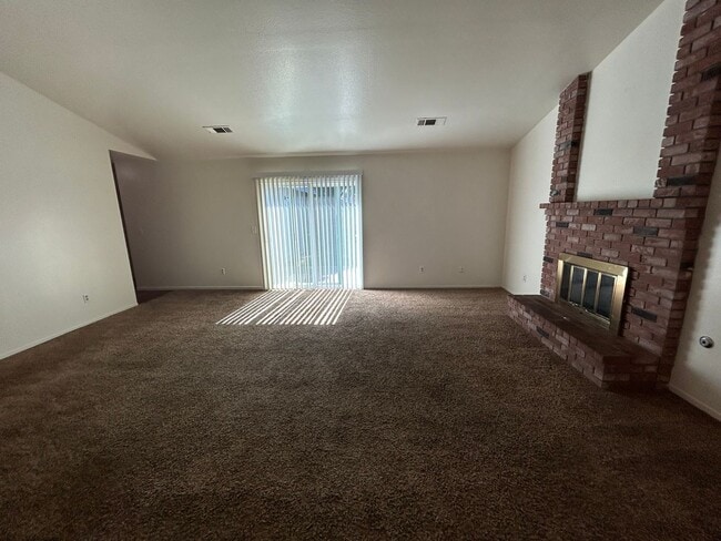 Photo - 1846 N Selina Ct