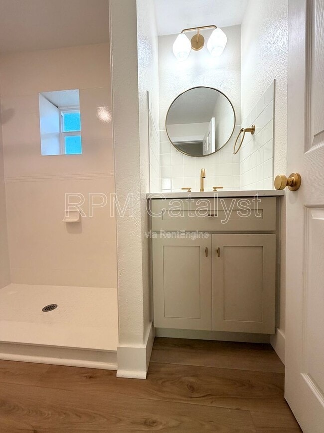Photo - 6905 1/2 North Duncan Avenue Unit A