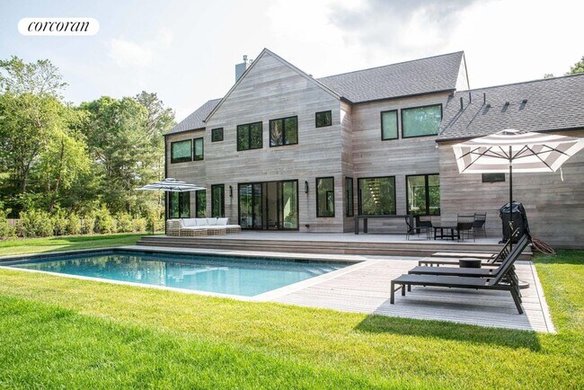 Photo - 24 Hedges Ln