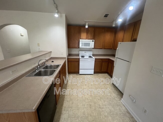 Photo - 5551 W 29th St
