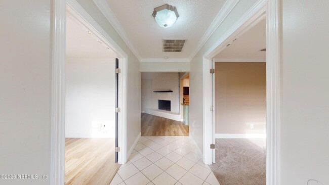 Photo - 12947 Tree Wy Ct N