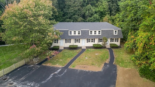 Modern, Cozy 2BR Home with Basement & Park... - Modern, Cozy 2BR Home with Basement & Park...