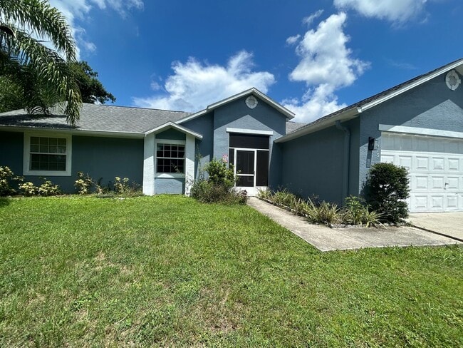 Building Photo - 615 7 Gables Cir SE