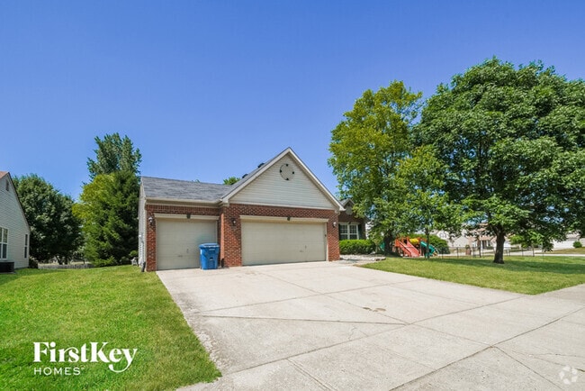 Building Photo - 2302 Willowview Dr Rental