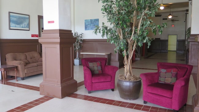 Photo - Jefferson Apartments