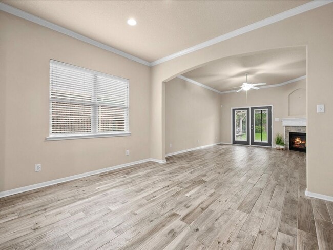 Photo - 26 Canterborough Pl