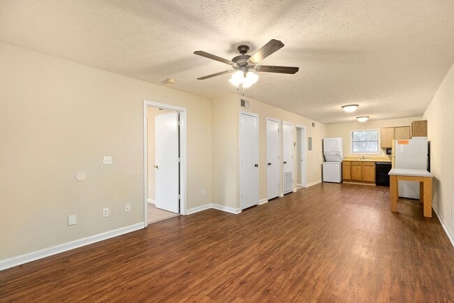 Photo - Allenwood Apartments