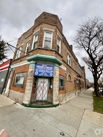 Building Photo - 2259 S Western Ave Rental