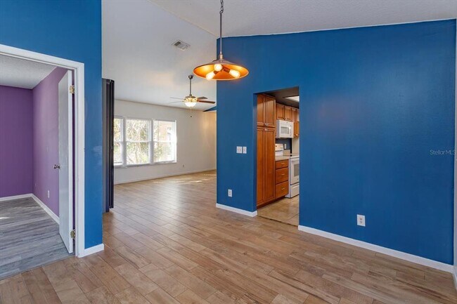 Photo - 8437 Alveron Ave