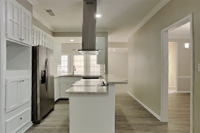 Photo - 2127 Jamara Ln