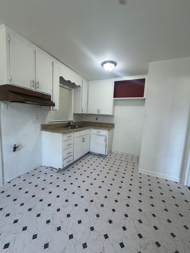 Photo - 3055 Alta Rd