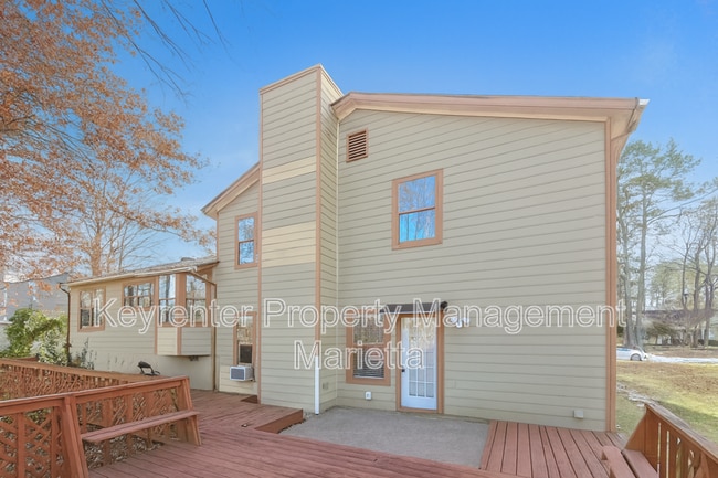 Photo - 1312 Brandl Dr SW