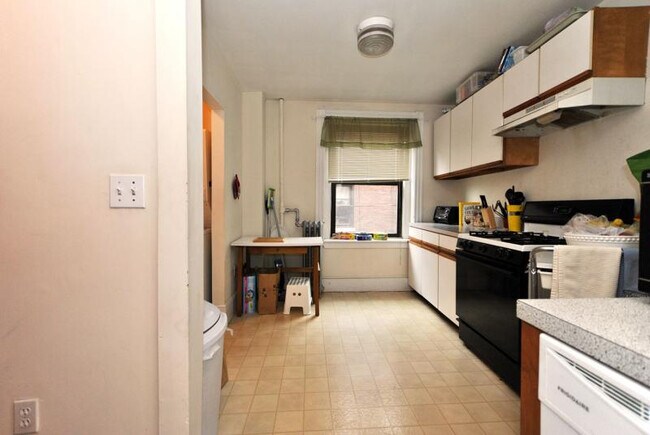 Photo - 44 Linden St Unidad 4