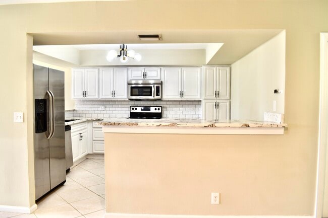 Photo - 6040 Glendale Dr