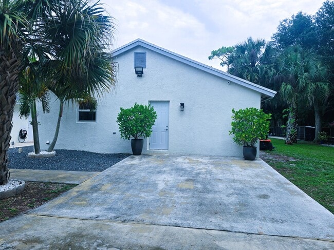 Building Photo - 17224 90th St N