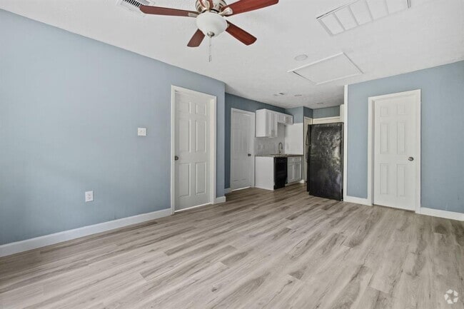 Building Photo - 3423 Nettleton St Unit 1 Rental